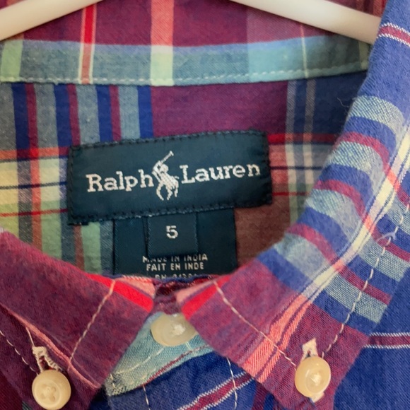 Boys Size 4 Ralph Lauren Button Down Shirt. - Picture 2 of 3